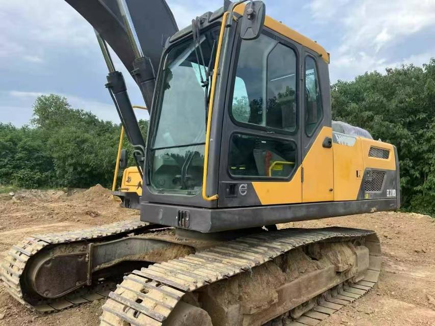 Used Volvo EC210D Excavator 2017 Model / 9