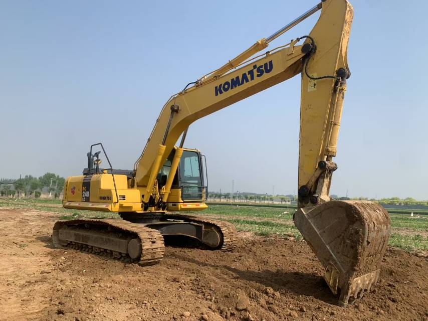 Used Komatsu PC240LC-8 Excavator 2019 Model