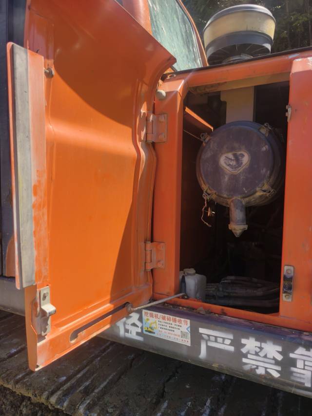 Used Doosan DX220 Excavator 2015 Model / 6