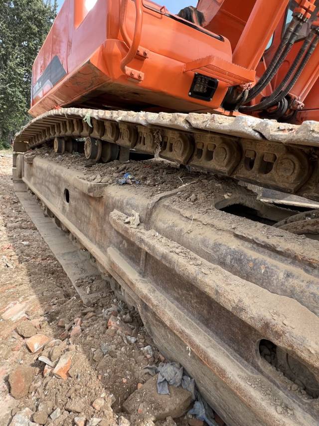 Used Doosan DH370 Excavator 2019 Model / 7