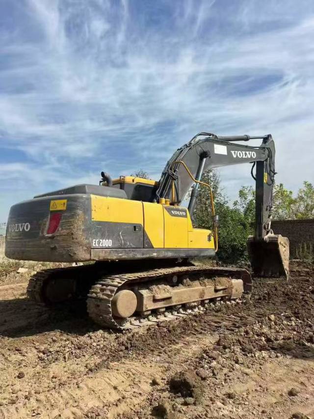 Used Volvo EC200D Excavator 2019 Model / 4