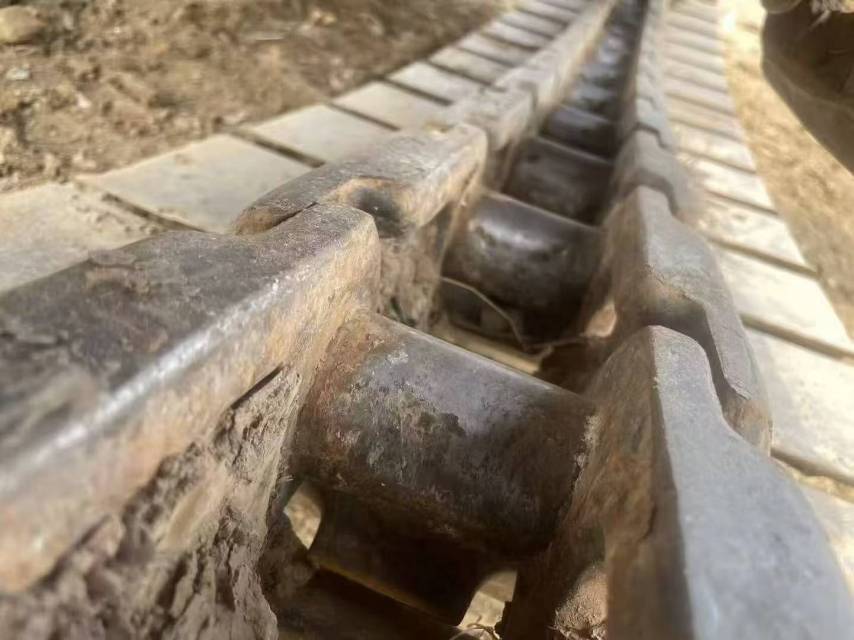 Used Doosan DX120 Excavator 2015 Model / 9