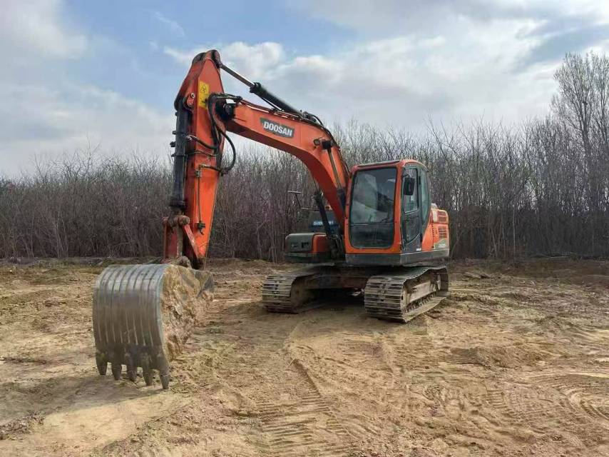 Used Doosan DX130-9C Excavator 2019 Model / 8