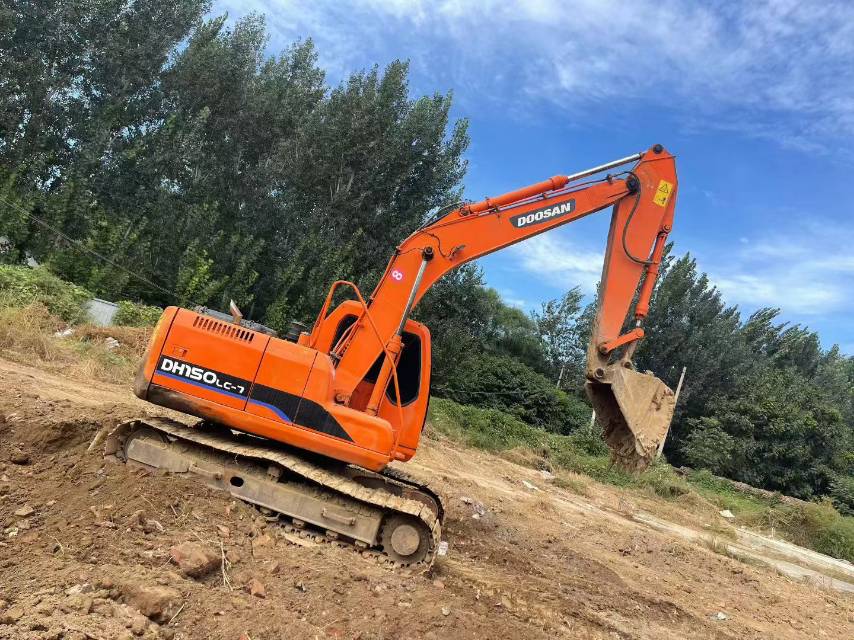 Used Doosan DH150 Excavator 2018 Model / 2
