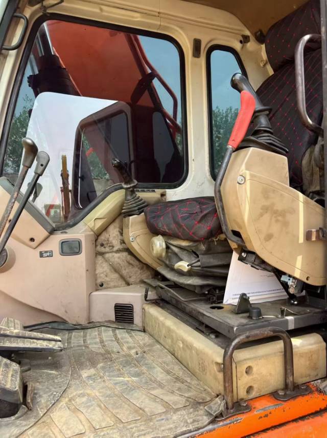 Used Doosan DH150 Excavator 2018 Model / 6