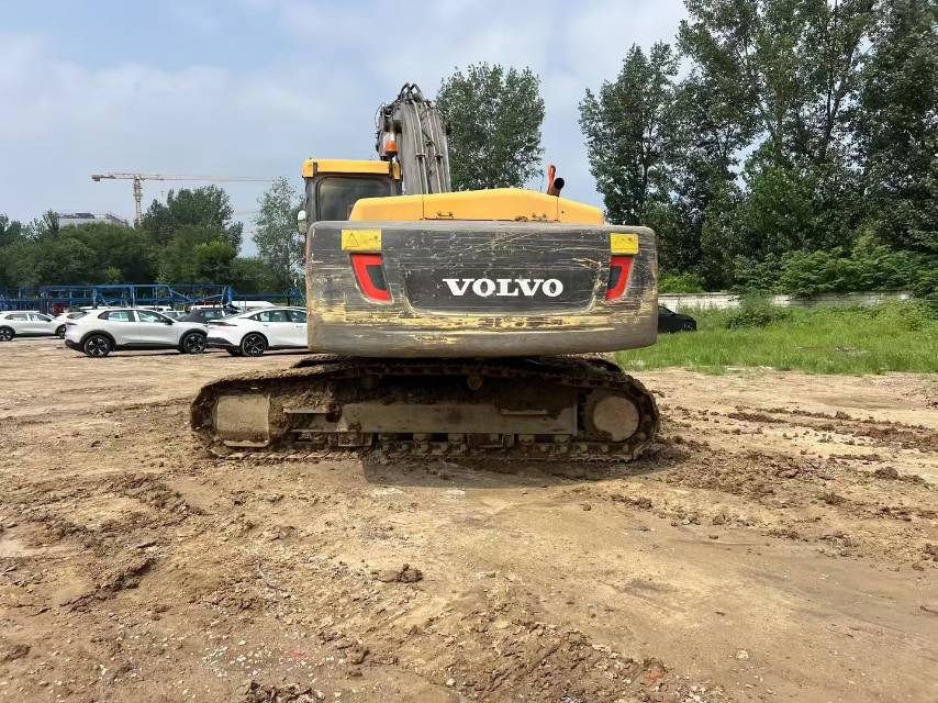 Used Volvo EC240B Excavator 2020 Model / 2