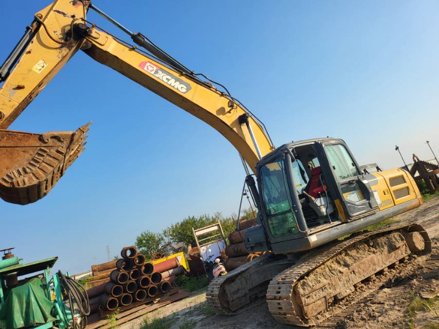 Used XCMG XE200DA Excavator 2019 Model