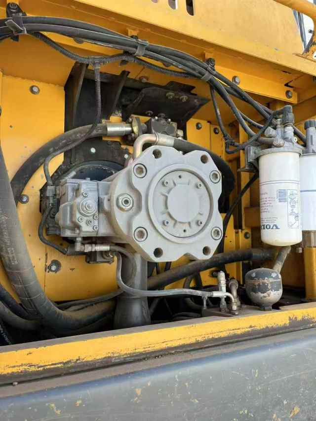 Used Volvo EC380DL Excavator 2019 Model / 4