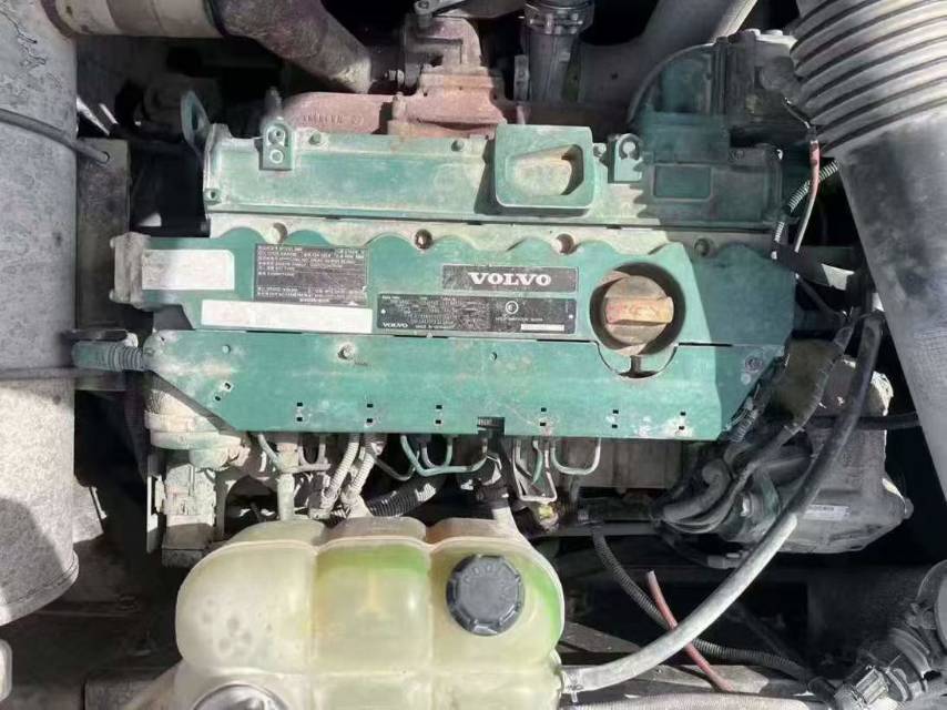 Used Volvo EC200 D Excavator 2019 Model / 9