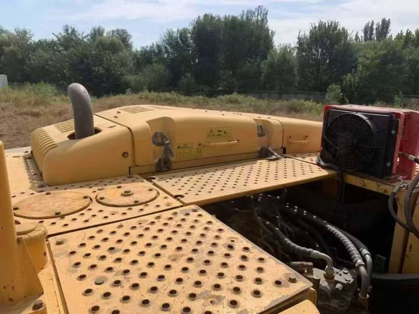 Used Volvo EC240B Excavator 2019 Model / 7