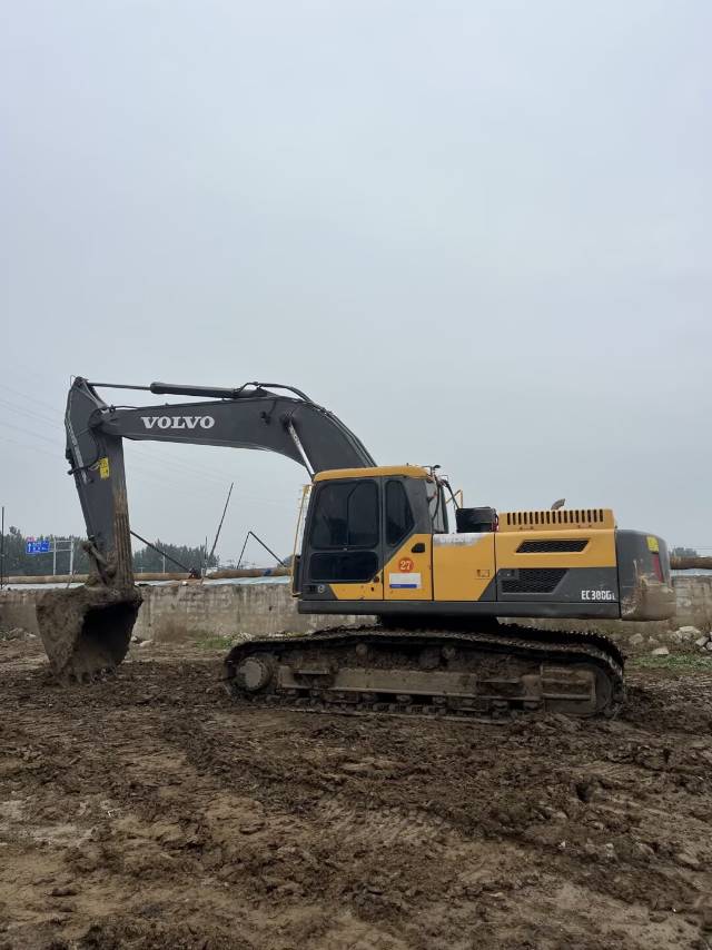 Used Volvo EC300D Excavator 2018 Model
