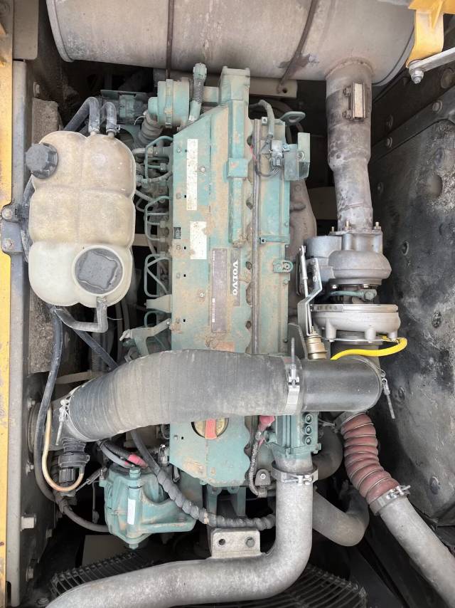 Used Volvo EC300D Excavator 2018 Model / 2