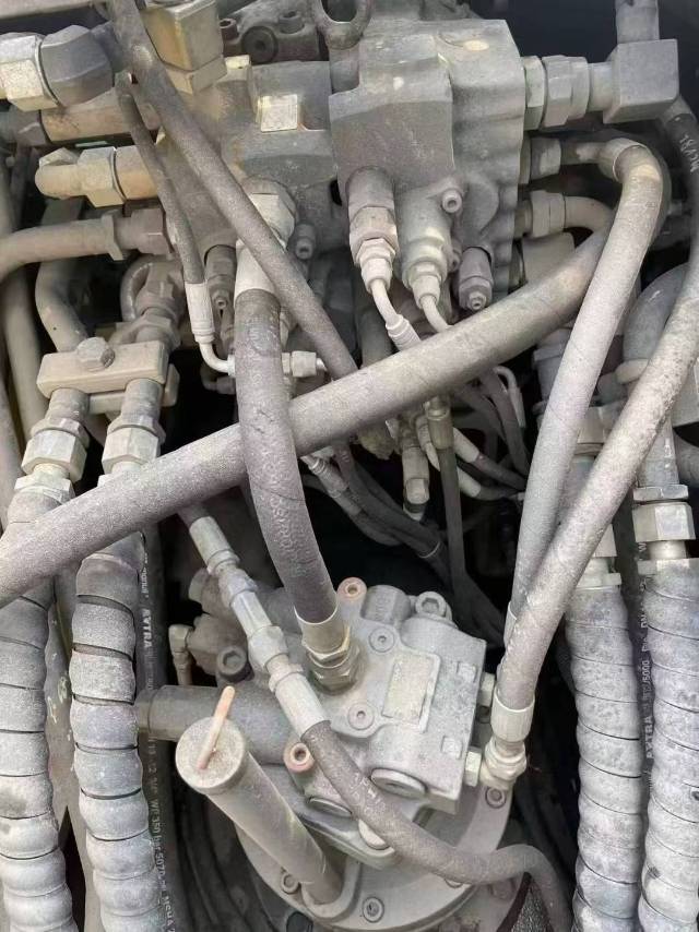 Used Volvo EC140D Excavator 2020 Model / 6