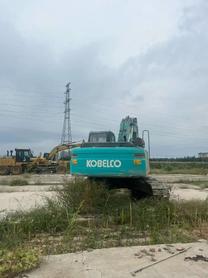 Buy Kobelco SK200 Used Excavator / 4 Used Kobelco SK200 Excavator 2019 Model / 4