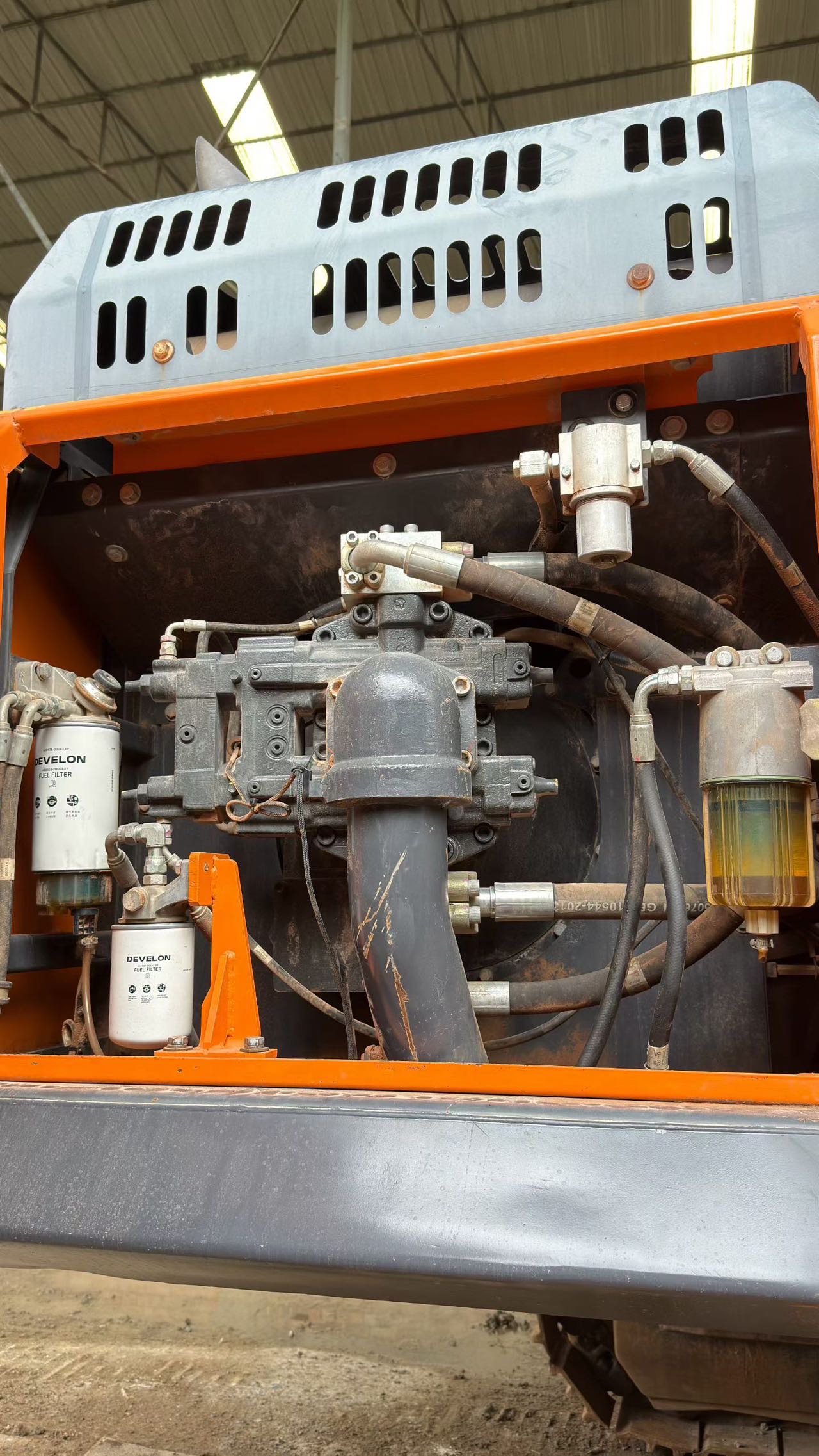 Used Doosan DX380 Excavator 2020 Model / 7