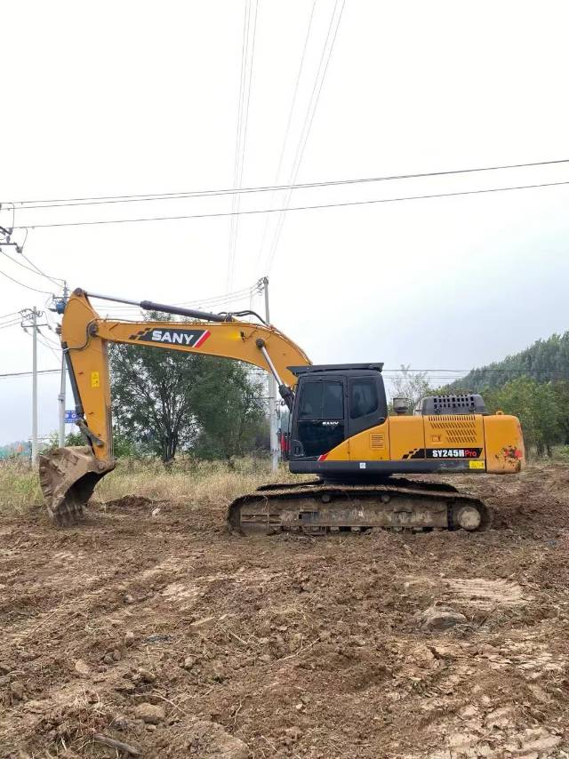Used Sany SY245H Excavator 2020 Model