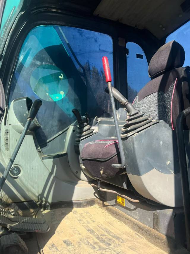 Used Kobelco SK130 Excavator 2019 Model / 8