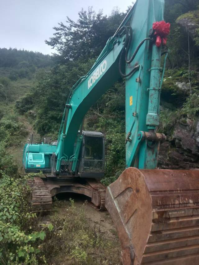 Used Kobelco Sk250-10 Excavator 2017 Model / 2