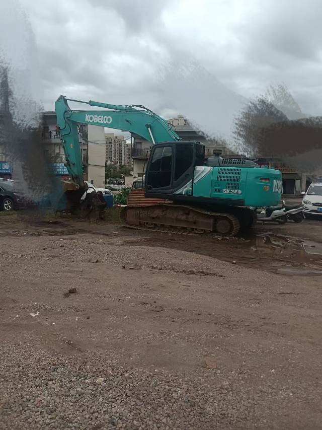 Used Kobelco Sk250-10 Excavator 2017 Model / 5