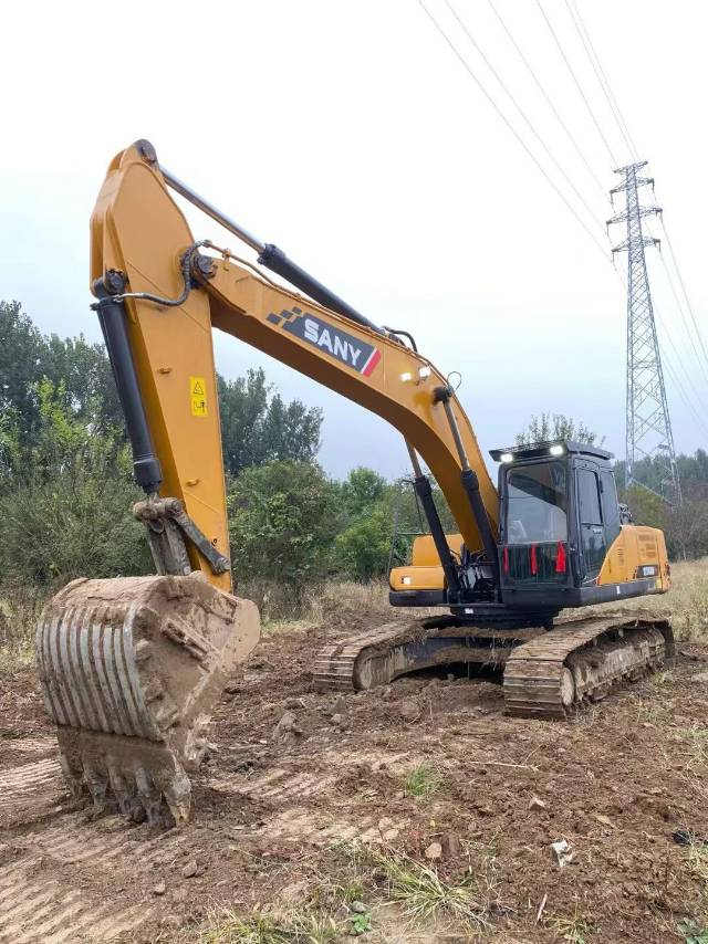 Used Sany SY245H Excavator 2018 Model