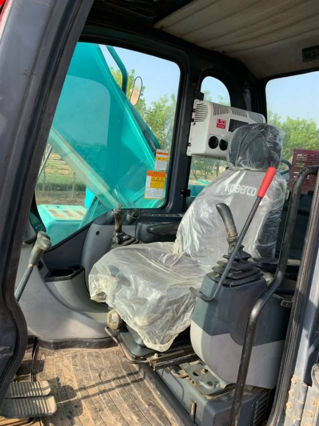 Used Kobelco SK330 Excavator 2019 Model / 9