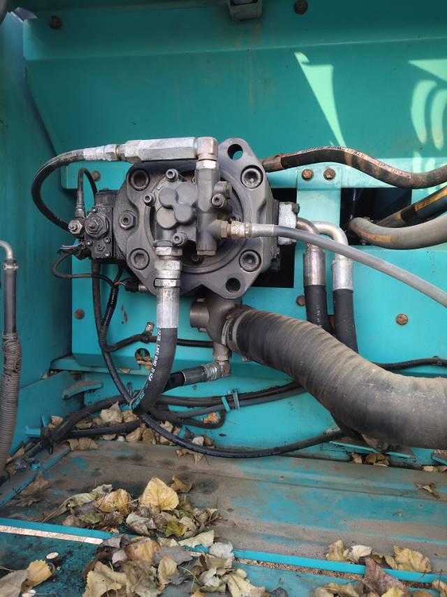 Used Kobelco SK260LC SuperX Excavator 2018 Model / 8