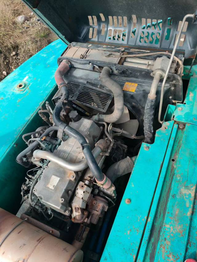 Used Kobelco SK260LC-8 Excavator 2012 Model / 6