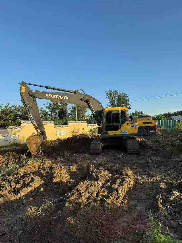 Used Volvo EC210B Excavator 2019 Model