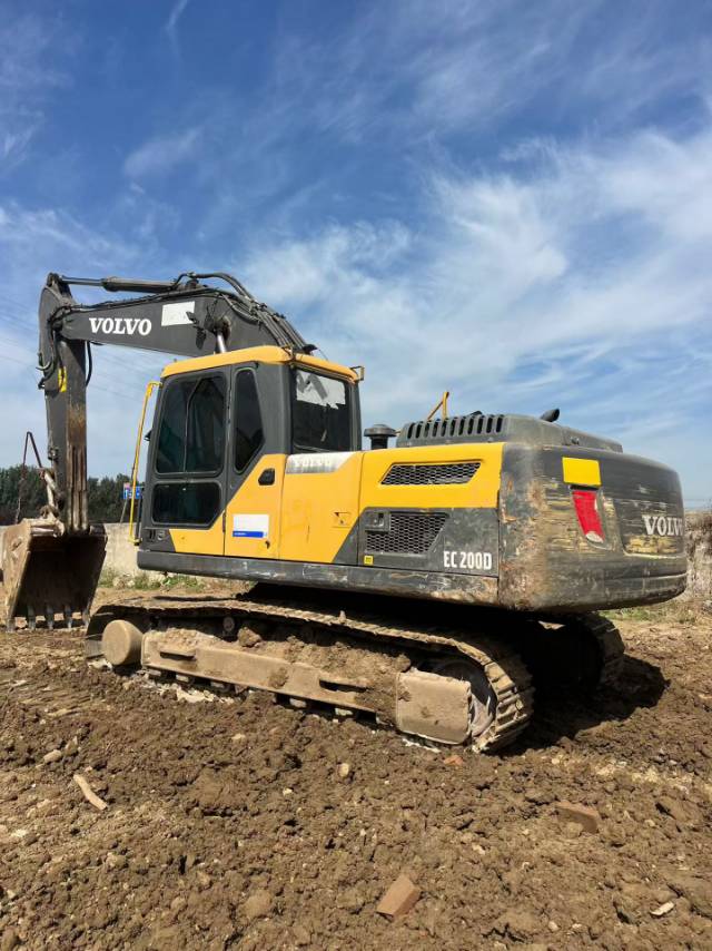 Used Volvo EC200 D Excavator 2019 Model