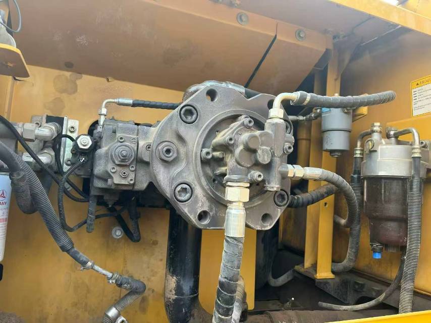 Used Sany SY285C Excavator 2017 Model / 5