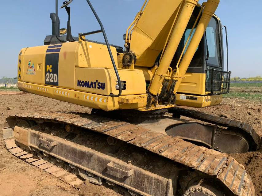 Used Komatsu PC220-8 Excavator 2019 Model / 2