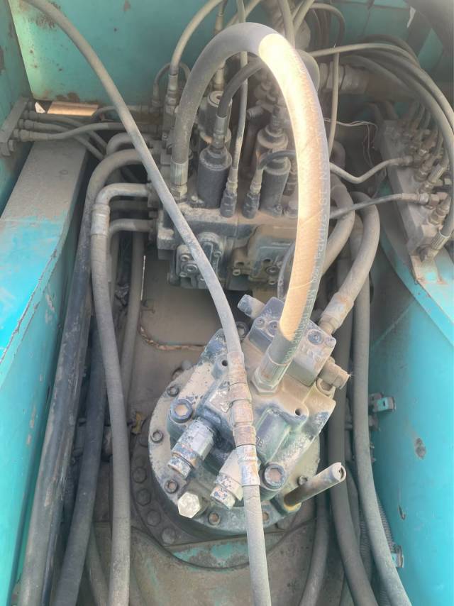 Used Kobelco SK200SR-LC Excavator 2019 Model / 5