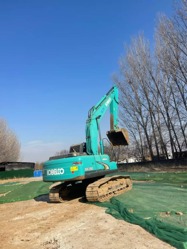 Used Kobelco SK200SR-LC Excavator 2019 Model / 4