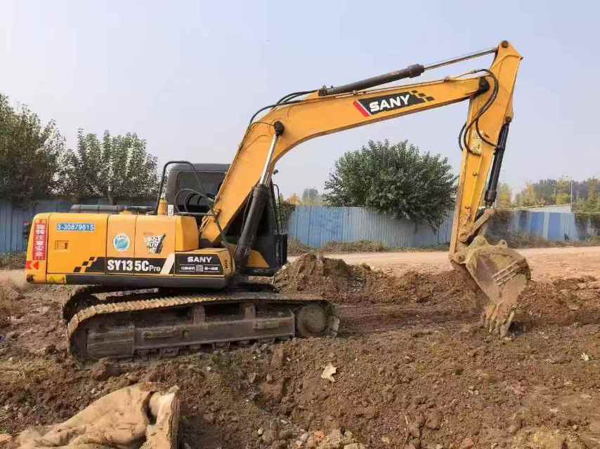 Used Sany SY135C Excavator 2020 Model / 3