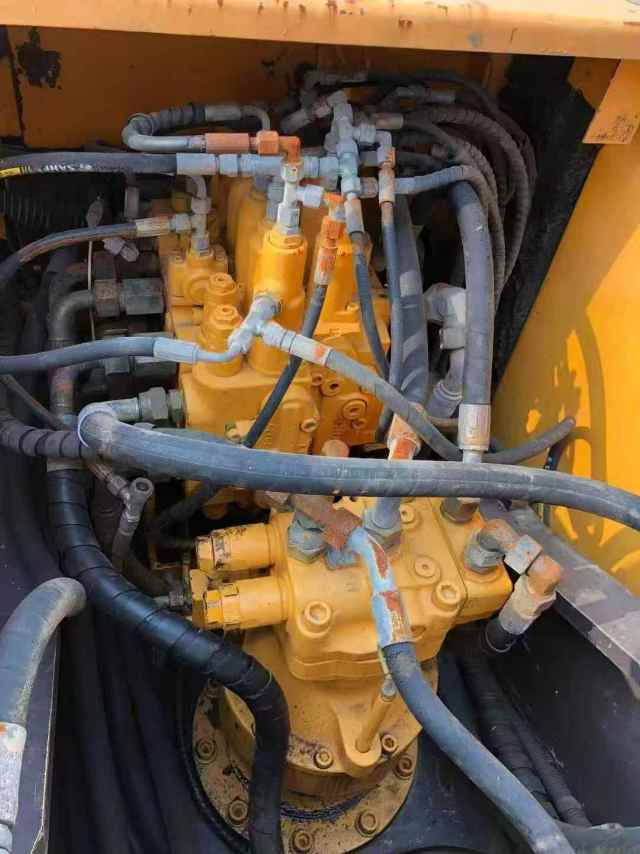 Used Sany SY135C Excavator 2020 Model / 6