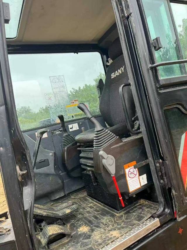 Used Sany SY55C Pro Excavator 2019 Model / 3