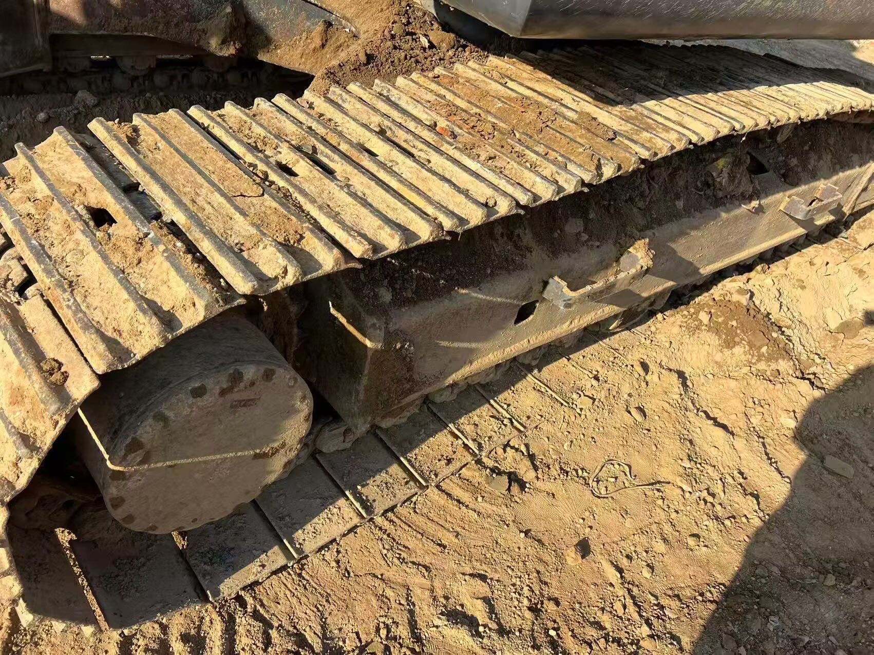 Used Kobelco SK210LC Excavator 2014 Model / 5