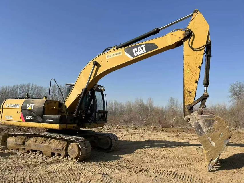 Used Caterpillar 320D Excavator 2018 Model / 9