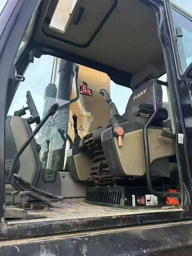 Used Sany SY305C Excavator 2021 Model / 6