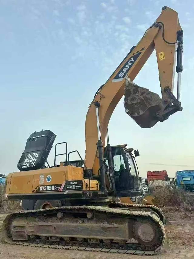Used Sany SY305C Excavator 2021 Model / 3