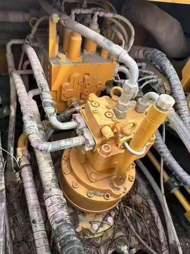 Used Sany SY245H Excavator 2017 Model / 5