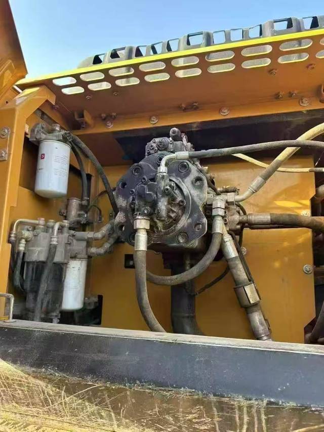 Used Sany SY305C Excavator 2021 Model / 8