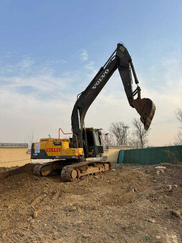 Used Volvo EC210D Excavator 2020 Model / 9
