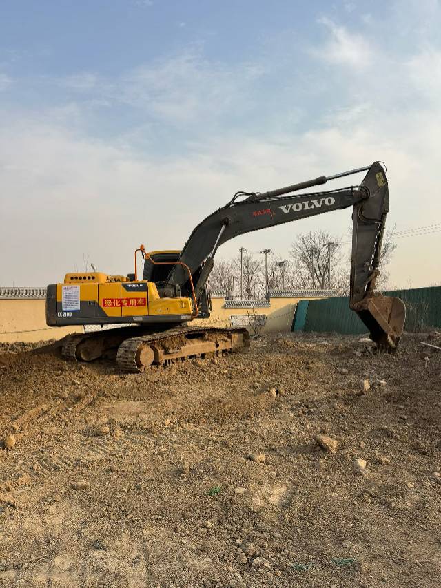 Used Volvo EC210D Excavator 2020 Model / 2