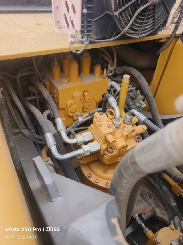 Used Sany SY215C Excavator 2018 Model / 7