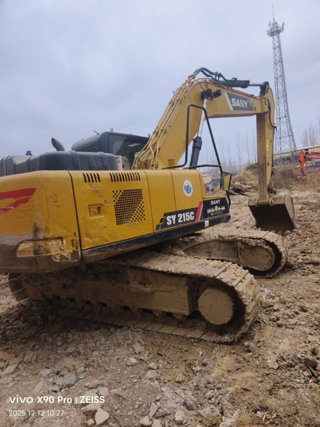 Used Sany SY215C Excavator 2018 Model / 4