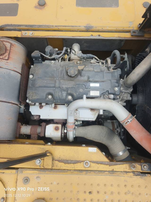 Used Sany SY215C Excavator 2018 Model / 9