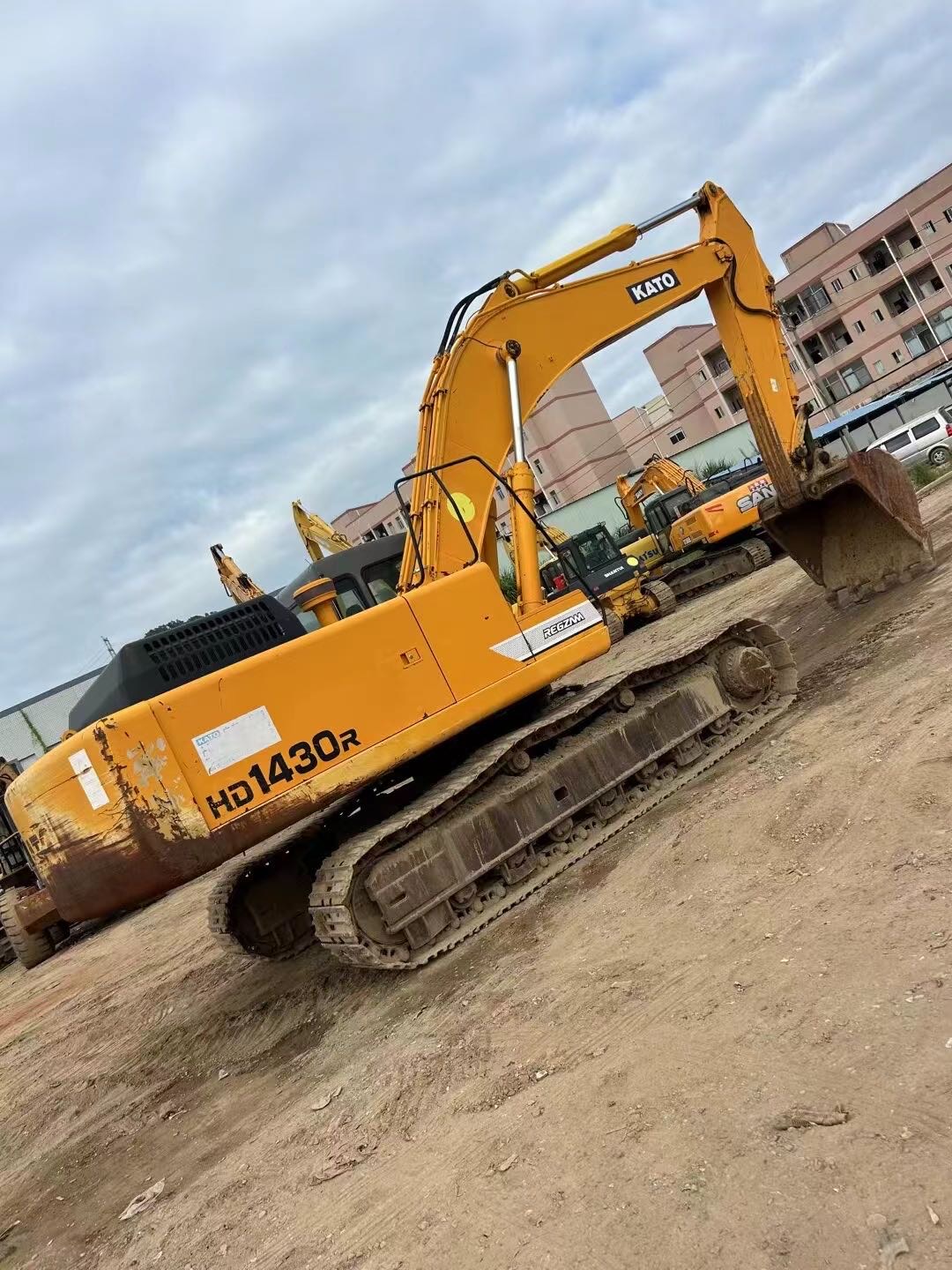 Used Kato 1430R Excavator 2015 Model / 2