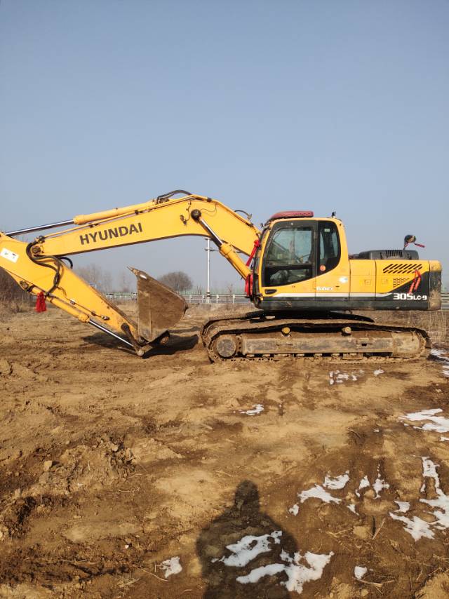 Used Hyundai 265 Excavator 2020 Model