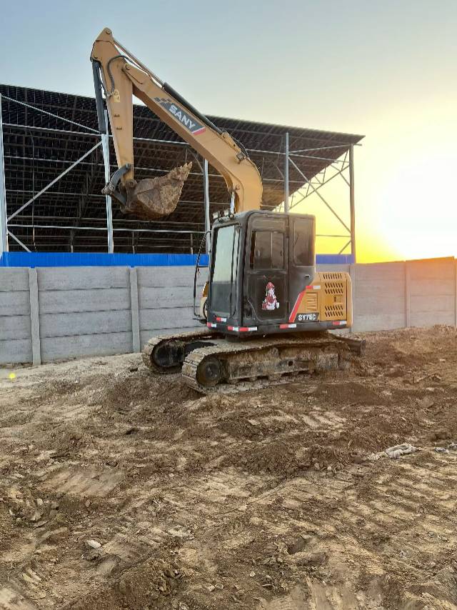 Used Sany SY75C Excavator 2020 Model / 3